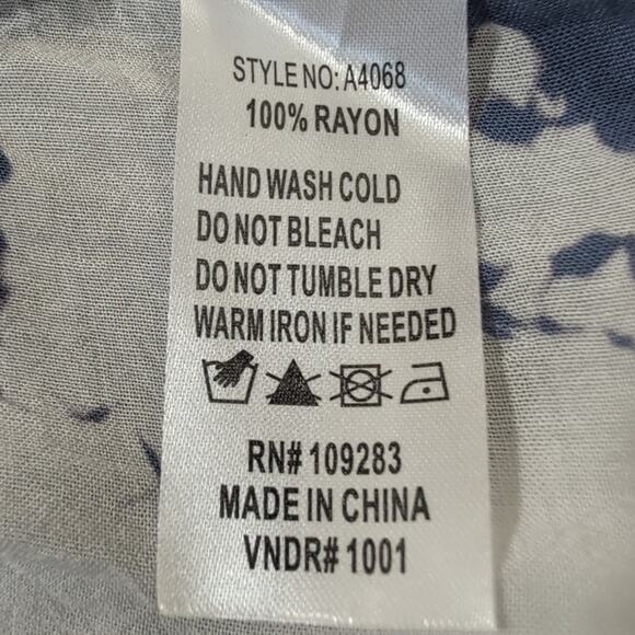 Surf Gypsy Blue & Cream Print Ruffled Rayon Wrap Skirt/Cover Up, size Large - Picture 6 of 8